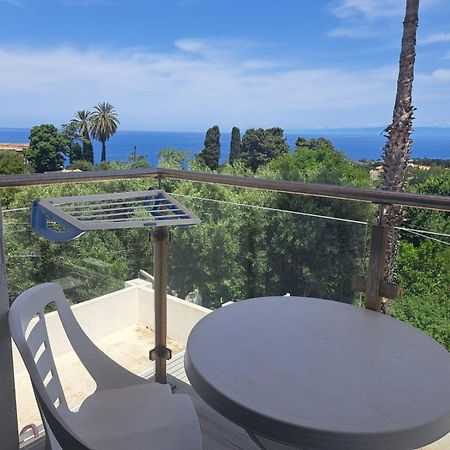 B&B Decarlo Property Тропея Экстерьер фото