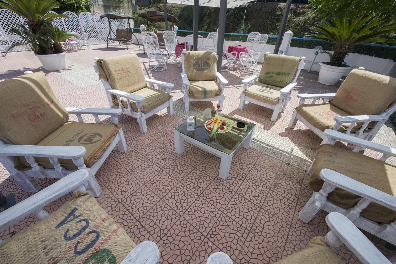 B&B Decarlo Property Тропея Экстерьер фото